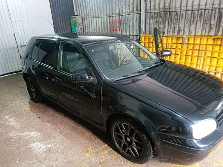 Volkswagen Golf 2003 года за 2 380 000 тг. в Алматы – фото 10