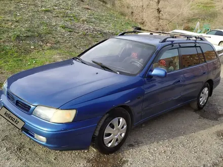 Toyota Carina E 1997 года за 2 800 000 тг. в Усть-Каменогорск