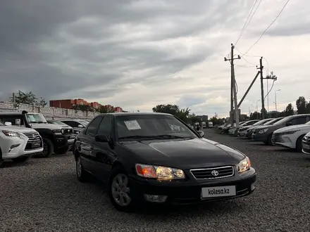Toyota Camry 1998 года за 2 800 000 тг. в Актобе