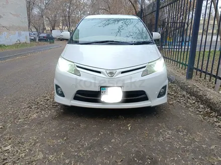 Toyota Estima 2010 года за 8 350 000 тг. в Астана