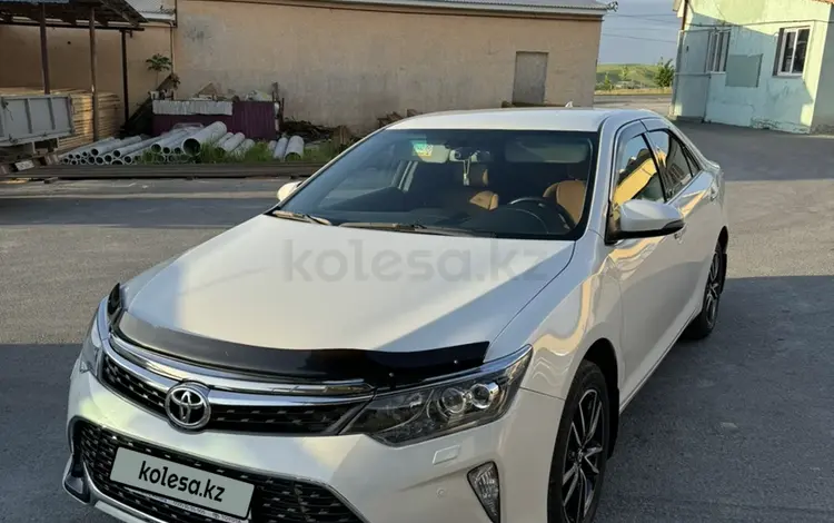 Toyota Camry 2017 годаүшін12 800 000 тг. в Шымкент