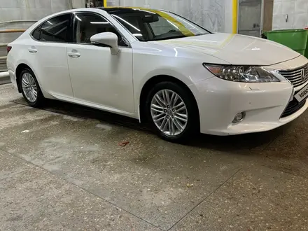 Lexus ES 250 2015 года за 12 100 000 тг. в Астана