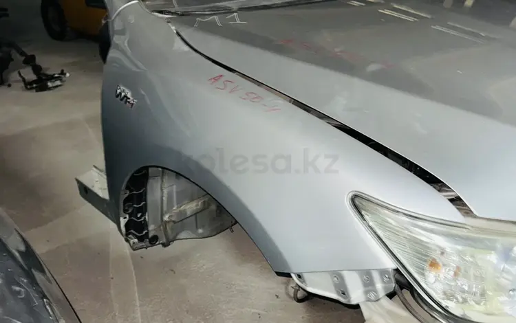 Крыло левая правая сторона CAMRY 50 55 за 100 000 тг. в Астана