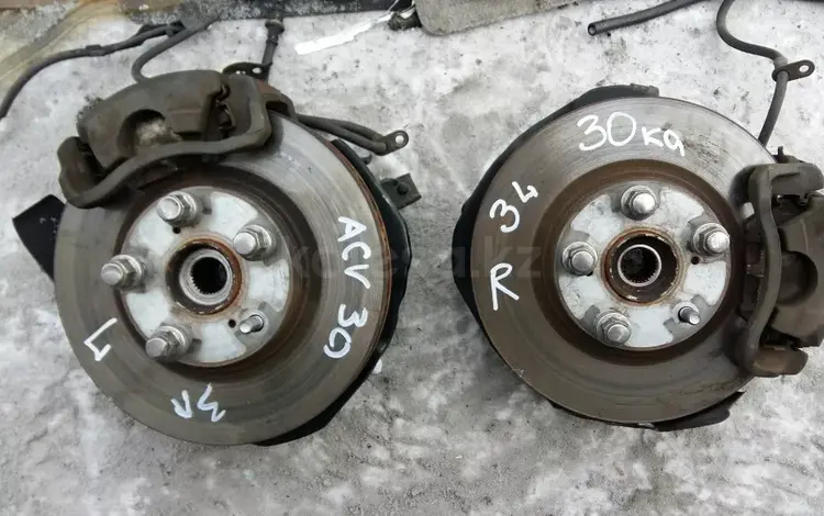 Ступица цапфа в сборе Toyota Camry 30 3 L. за 20 000 тг. в Семей