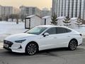 Hyundai Sonata 2021 годаfor11 900 000 тг. в Алматы