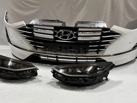 Бампер Фара Hyundai за 10 000 тг. в Алматы