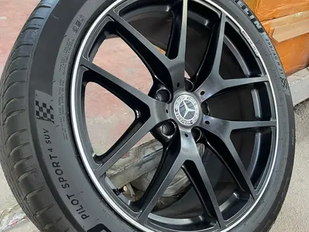 Оригинальные диски R21 AMG на Mercedes G Class W463, W 465 Мерседес Gelände за 1 500 000 тг. в Алматы – фото 2