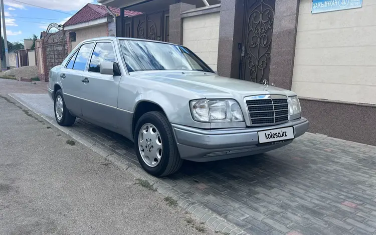 Mercedes-Benz E 220 1993 года за 2 600 000 тг. в Тараз