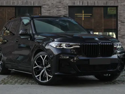 BMW X7 2019 года за 38 500 000 тг. в Алматы
