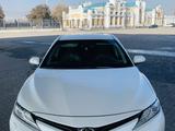 Toyota Camry 2019 года за 16 500 000 тг. в Шымкент – фото 3