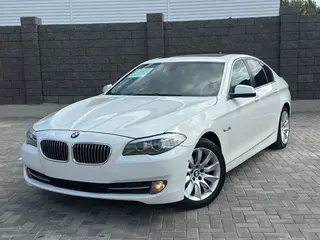 BMW 528