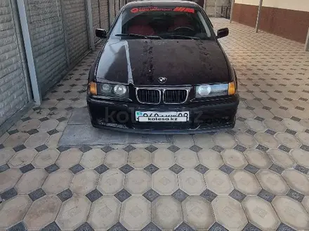 BMW 320 1993 года за 1 650 000 тг. в Тараз