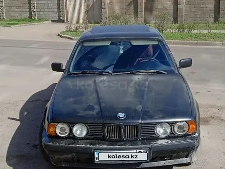 BMW 520 1990 года за 1 250 000 тг. в Астана – фото 2
