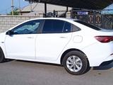 Chevrolet Onix 2023 года за 7 500 000 тг. в Шымкент – фото 3