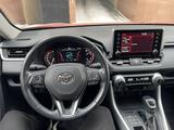 Toyota RAV4 2021 года за 16 200 000 тг. в Астана – фото 3