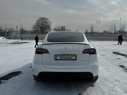 Tesla Model Y 2022 года за 22 000 000 тг. в Алматы – фото 8