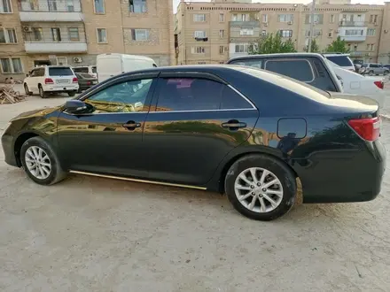 Toyota Camry 2014 года за 8 500 000 тг. в Жанаозен – фото 2