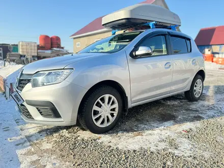 Renault Sandero 2021 года за 7 500 000 тг. в Астана