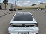 Hyundai Elantra 2023 года за 13 300 000 тг. в Алматы – фото 5