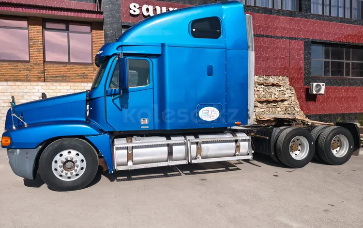 Freightliner  FLC 120 2000 годаүшін15 000 000 тг. в Караганда