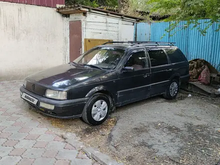 Volkswagen Passat 1993 года за 1 000 000 тг. в Алматы – фото 8