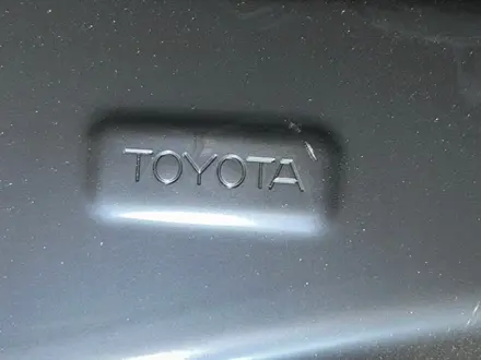 Капот Toyota RAV4 за 300 000 тг. в Алматы – фото 2