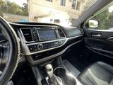 Toyota Highlander 2014 года за 16 100 000 тг. в Алматы – фото 5