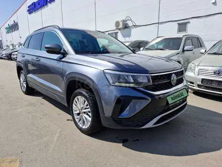 Volkswagen Taos, 2021