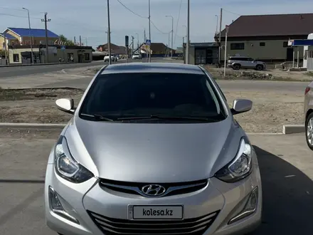 Hyundai Elantra 2015 года за 4 500 000 тг. в Атырау