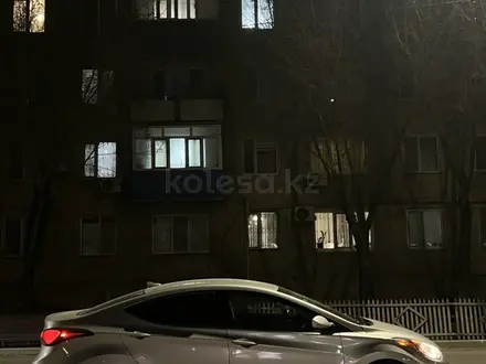 Hyundai Elantra 2015 года за 4 500 000 тг. в Атырау – фото 3