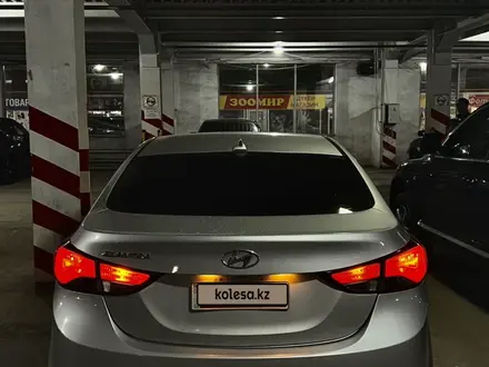 Hyundai Elantra 2015 года за 4 500 000 тг. в Атырау – фото 6