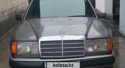 Mercedes-Benz E 230 1990 годаfor1 000 000 тг. в Шымкент