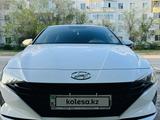 Hyundai Elantra 2022 года за 8 900 000 тг. в Актобе