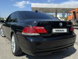 BMW 750 2007 года за 5 100 000 тг. в Алматы – фото 5