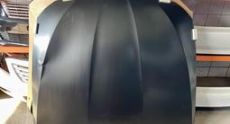 Капот (алюминий) на BMW F10 БМВ Ф10 за 70 000 тг. в Шымкент