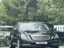 Mercedes-Benz E-Class, 2011