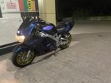 Honda  CBR 919RR Fireblade 1998 годаүшін1 550 000 тг. в Алматы – фото 4