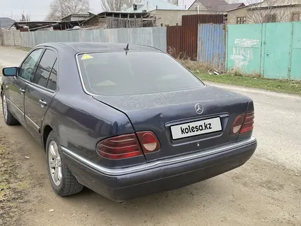 Mercedes-Benz E 230 1996 года за 2 800 000 тг. в Тараз – фото 13