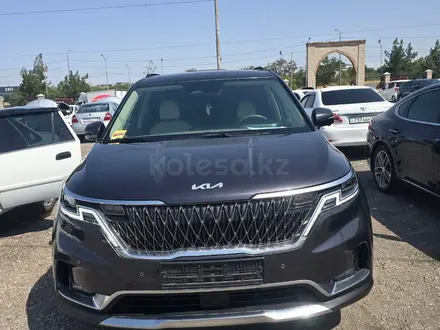 Kia Carnival 2021 года за 18 000 000 тг. в Шымкент