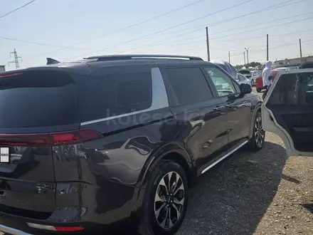 Kia Carnival 2021 года за 18 000 000 тг. в Шымкент – фото 3