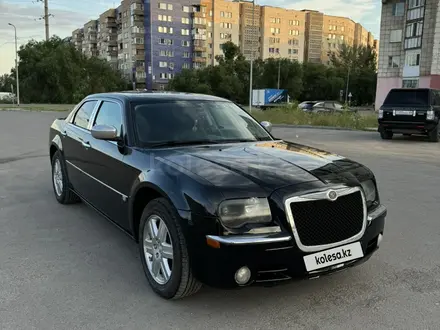 Chrysler 300C 2005 года за 6 000 000 тг. в Караганда – фото 3