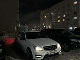 Mercedes-Benz C 180 2011 года за 7 500 000 тг. в Астана – фото 2