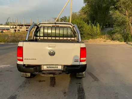 Volkswagen Amarok 2011 года за 7 500 000 тг. в Алматы