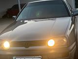 Volkswagen Golf 1995 года за 2 200 000 тг. в Шымкент