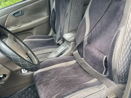 Toyota Camry 1999 года за 2 400 000 тг. в Алматы – фото 8