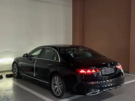 Mercedes-Benz S 450 2026 года за 77 000 000 тг. в Астана – фото 2