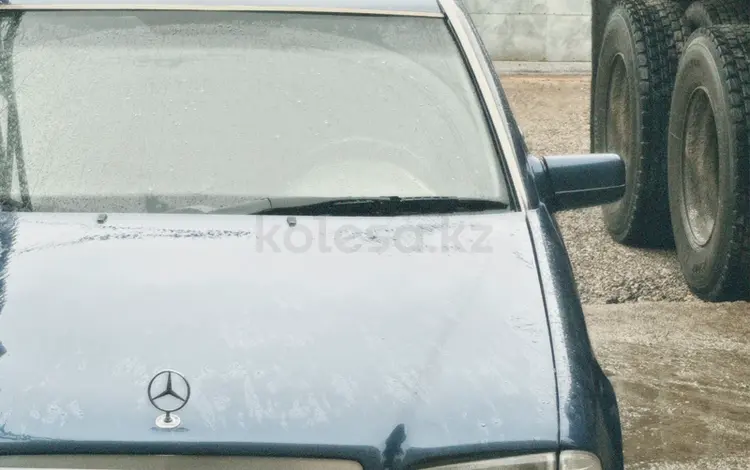 Mercedes-Benz C 280 1994 года за 2 600 000 тг. в Алматы