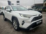 Toyota RAV4 2020 года за 18 500 000 тг. в Астана – фото 4