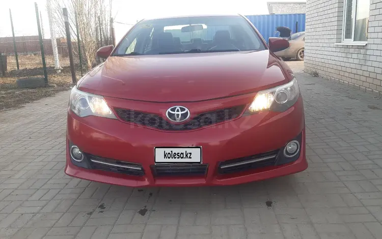 Toyota Camry 2014 года за 6 500 000 тг. в Актобе