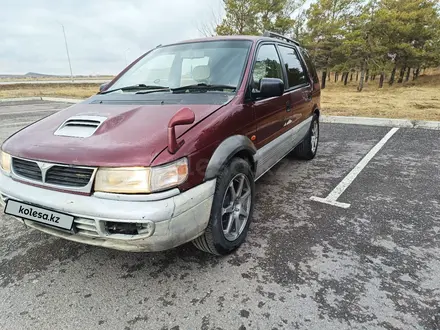 Mitsubishi Chariot 1995 года за 1 800 000 тг. в Караганда – фото 4